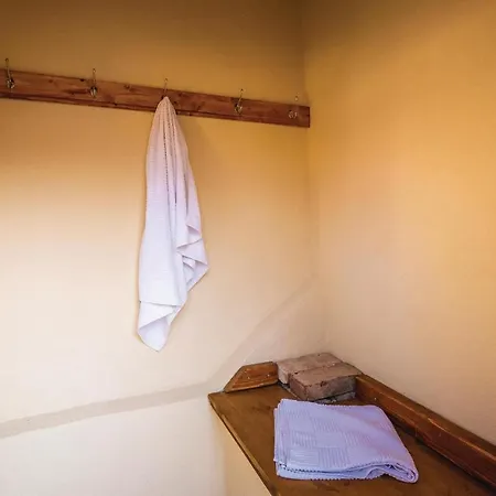 Four-bedroom Holiday In Metković