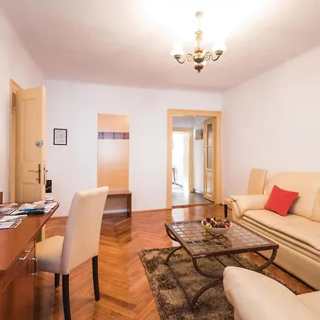 Dom wakacyjny Four-bedroom Holiday In