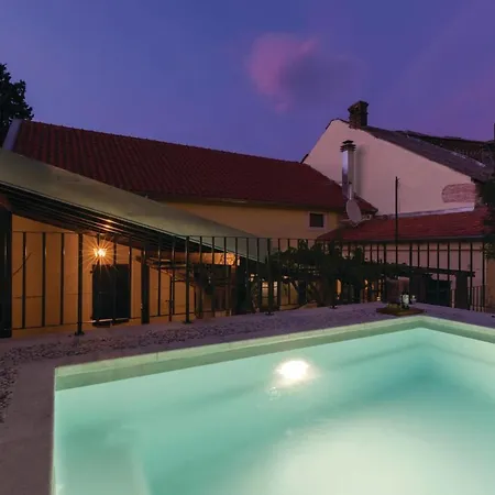 Four-bedroom Holiday In