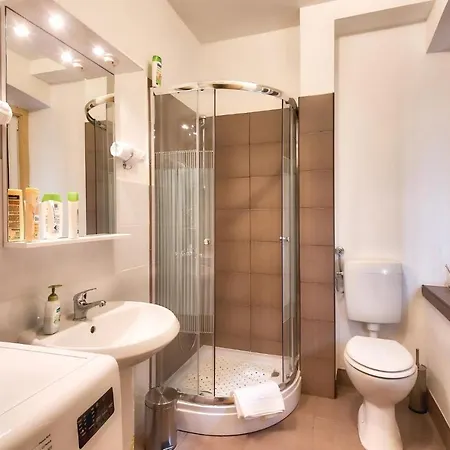 Four-bedroom Holiday In Nyaraló *